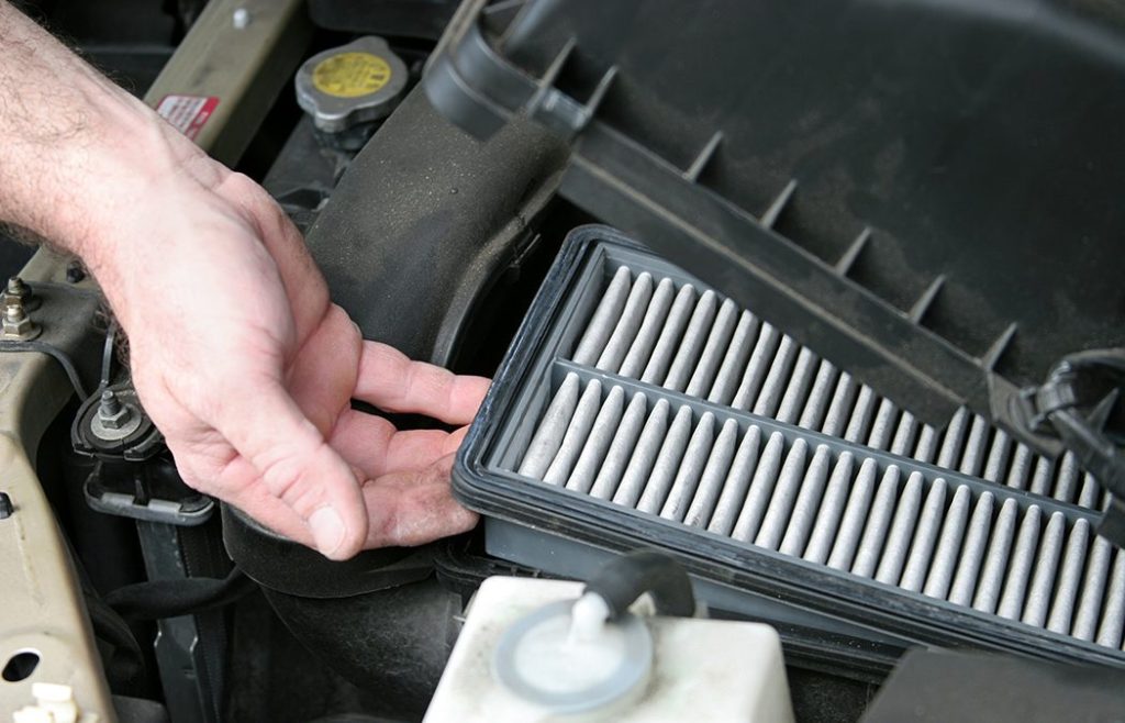 Los filtros de aire protegen la vida y el rendimiento del motor